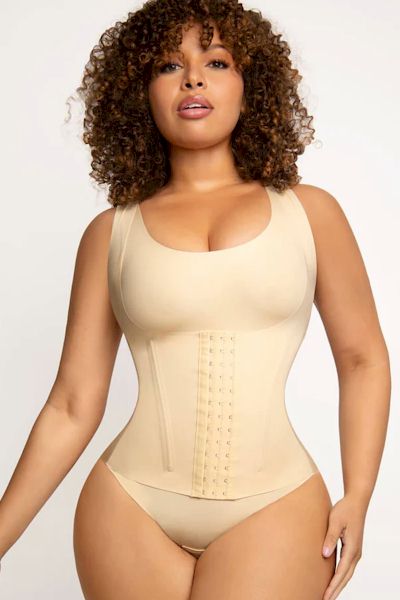 Load image into Gallery viewer, Flawless Curves Bodysuit: Fake Two-Piece Traceless Side Panels Tummy Control
