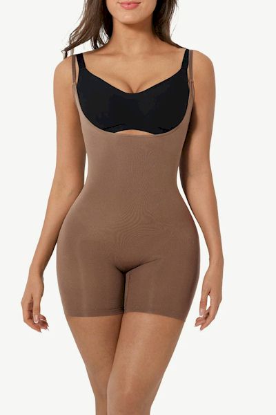 All-in-One Confidence: Seamless Shapewear for a Flawless Silhouette