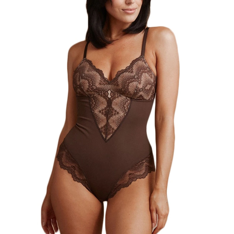 Flawless Confidence: Embrace Control with our Pretty Lace Tummy Control Bodysuit!